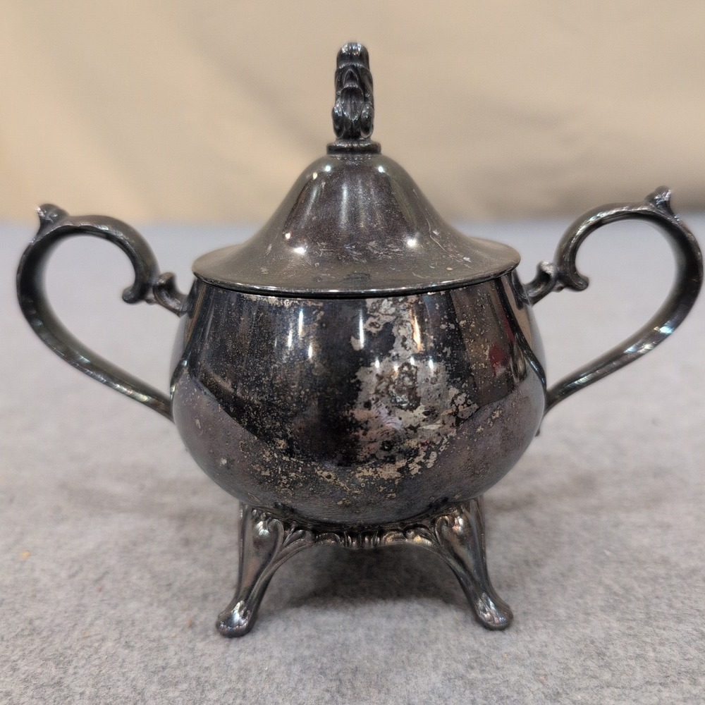 Vintage Silver Plated Footed Sugar Bowl with Lid Ornate Handles Tarnish Decor - Picture 1 of 10